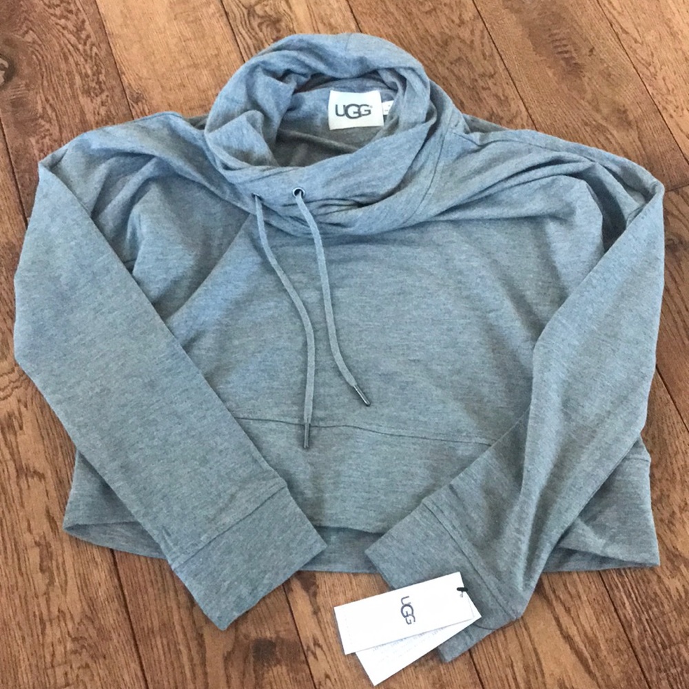 NWT UGG Top
